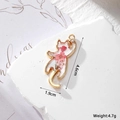 Katzen-Anhänger aus Goldlegierung mit rosa Trockenblumen und Harz für DIY-Schmuckherstellung - Rosa Katze Mit Perle