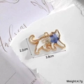 Cat shape resin pendant with blue dried flowers and golden frame for DIY crafts - Walking Cat