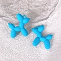 Coppia di ciondoli cane palloncino blu opaco in resina per gioielli fai da te - Celeste Opaco