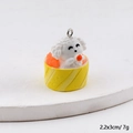Niedlicher weißer Hundeanhänger aus Harz mit gelbem Cupcake-Boden für DIY-Schmuckherstellung - Sushi Hund Mit Gelber Basis