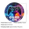 Detailansicht der 23cm lila Gaming-Pappteller mit Neon-Controller-Design-Motiv - 9 Zoll