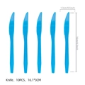 Set of 10 blue disposable plastic knives for boys' school-themed party supplies - Blue Knives (10pcs)