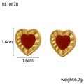 Detail view of heart earrings with wavy gold borders and red enamel inlay, 1.6cm size - Gold Vintage Red Heart Style (BE1087B)
