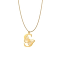 Dettaglio della collana in acciaio inossidabile placcato oro 18k con pendente a lettera S - Lettera S