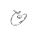 Dettaglio dell'anello regolabile argento con lettera L e micro zirconi incastonati - Stile Lettera L (HXJ0004L)