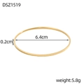 Schema dimensioni del bracciale dorato con motivo a rombi, diametro 6,4cm e larghezza 0,2cm - Stile Oro con Texture Martellata (DSZ1519)
