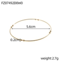 Dettaglio del diametro di 5,6cm e dello spessore di 0,2cm di questo bracciale dorato - Bracciale Minimalista con Micropalline (FZ07492D0W0) / Oro