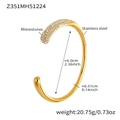 Detalle de pulsera rígida de acero bañada en oro 18k con medidas y pedrería pavé - Estilo Abierto Incrustado de Strass (Z351-Brazalete de Strass Dorado) / Dorado