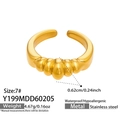 Detail view of gold croissant ring size 7 with technical measurements on white background - US 7 / Thick Ribbed Croissant Style (Y199) / Gold
