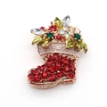 Broche botte de Noël en strass rouges avec base en alliage doré et bordure en émail blanc - Style Chaussette de Noël en Strass Rouge (4431934482094)