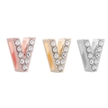 Macro detail of V-shaped letter charms in rose gold, gold and silver with pavé zircon - Letter V / Gold