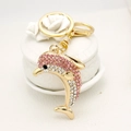 Luxus-Delphin-Schlüsselanhänger mit rosa Strasssteinen und goldenem Karabinerverschluss - Rosa