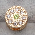 Pendentif rond doré avec pierre centrale vert olive et cristaux blancs en cœur - Or Pierre Vert Olive (15)