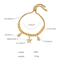 Bracciale a catena dorata con zirconi e ciondolo a forma di stella con cristalli - Bracciale Color Oro (E406)