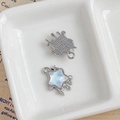 Ciondoli a stella in lega con intarsio perlato azzurro e strass bianchi brillanti - Stella Blu Chiaro (6#)