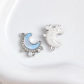Silberner Mondanhänger mit blauer Einlage, funkelnden Strasssteinen und weißer Perle - 12# (Irisierender Blauer Mond mit Strass Perle Silber)