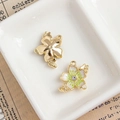 Grüner Emaille-Blumenanhänger mit Strass und Schmetterling für DIY-Schmuck - Hellgrüne Schmetterlingsblume mit Strass (19#)