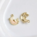 Goldener Mondsichel-Anhänger mit rosa Perlmutt-Inlay und Schmetterlings-Detail - Goldener Mond mit Hellrosa Schmetterling und Stern (23#)