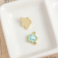 Hellblauer Blumenanhänger aus Goldlegierung mit weißer Perle und Kristall für DIY-Schmuck - Blaue Blume mit Strass (30#)