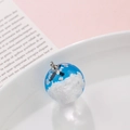 Pendentif sphérique en résine luminescente motif ciel bleu et nuages blancs élégant - Oiseau Bleu Foncé avec Nuage (6#)