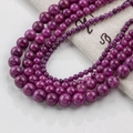 Dunkelviolette Naturjade-Rundperlen mit Marmortextur für DIY-Schmuckherstellung - 12mm (30 Stück) / Lila (Creme-Jade - Stil 115)