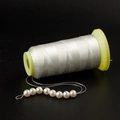 Fil à perles en polyester blanc sur bobine avec perles pour bijoux DIY - 3 brins / Blanc (Grand Rouleau)