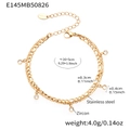 Detail eines zweischichtigen Edelstahlarmbands in Gold mit Zirkonia und Karabinerverschluss - Doppelschichtiger Facettierter Stil (E145) / Gold