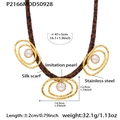 Detail of leopard print silk scarf necklace with golden rings and imitation pearls - Satin Leopard Gold Geometric Ring with Pearl Style (P1707)