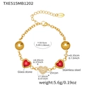 Detail of stainless steel bracelet with red glass hearts and zircon heart pendant - Gold Bracelet - Red Glass Stone Style