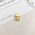 Matte gold jellyfish alloy charm pendant for DIY necklace and jewelry making - Matte Gold Jellyfish