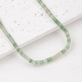 Filo di perline di pietra cilindriche verdi per braccialetti fai-da-te su fondo bianco - 20 / Verde Pallido