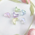 Perline a cuore a forma di V con rivestimento AB iridescente in vari colori pastello - Piccoli Cuori Misti / 1 Pezzo/Confezione / Multicolore
