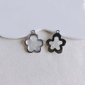 Close-up of white flower alloy charms with silver metal edges for DIY jewelry making - White Flower (2)