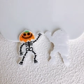 Dettaglio fronte e retro di ciondoli a forma di teschio zucca per gioielli fai da te - Scheletro Nero Testa di Zucca (23)