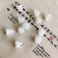 Cuentas de loto de vidrio blanco translúcido para accesorios de pelo y joyería DIY - Color Jade Blanco Vaina de Loto
