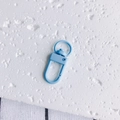Détail du fermoir mousqueton bleu clair mat et anneau rotatif pour porte-clés DIY - Bleu Clair (10#)