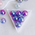 Macro detail of 16mm AB color crackle acrylic flower beads for DIY jewelry making - Blue Purple Gradient (4#)