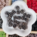 Perle cubique de 14mm avec strass léopard pour bijoux DIY et artisanat perlé - Forme de cube / 14mm-15mm / Noir Or Ciel Étoilé