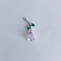 Elegante ciondolo mughetto con foglie verdi e petali in resina color lavanda chiaro - Fiore Viola Chiaro - Stelo Argentato (8#)