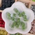 Perle d'espacement carrée en strass vert herbe pour bijoux de bricolage à la main - Forme de cube / 14mm-15mm / Vert AB Ciel Étoilé