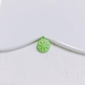 Détail d'un pendentif baozi vert menthe texturé pour la création de bijoux DIY - Style de Petit Pain Vert Menthe (8#)