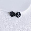 Set of two irregular black resin buttons with glossy finish and dual-hole design - Black Button (29# Small)