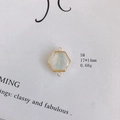 Vue détaillée du pendentif hexagonal doré 17x14mm avec incrustation en nacre - Connecteur Hexagonal à Double Boucle (5#)