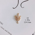 Macro shot of 22x14mm gold-plated flower charm with zircon stones and four link holes - Flower Cluster Circle Connector (1#)