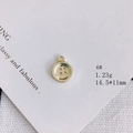 Macro di un ciondolo dorato a forma di bottone da 14,5 mm per gioielli fai-da-te su carta - Stile a Forma di Bottone (6#)