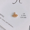 Macro detail of a 13x14mm fan-shaped gold pendant with zircon inlay for jewelry DIY - Exquisite Small Fan (15#)