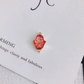 Detail van Hamsa-hanger met roze hars en goudblad voor het maken van sieraden - Helrood (2#)