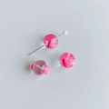 Vue détaillée de perles en verre avec cœurs roses pour la création de bijoux DIY - Style Cœur Rose (1#)
