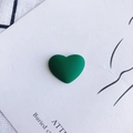Donkergroene matte hartvormige bedel voor DIY-sieraden en telefoonhoesjes - 3# Donkergroen