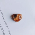 Ciondolo a cuore in resina marrone lucida con venature del legno per cover fai-da-te - Motivo Marmo Tan (9#)